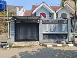 Rumah Siap Pakai di Perumahan Dekat Solo Baru