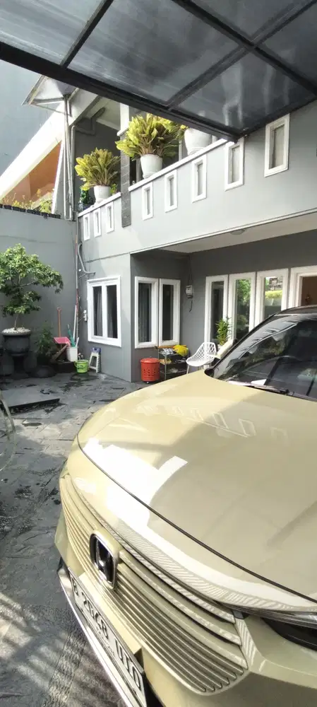 Rumah mewah 2 lantai di blok favorite muara karang