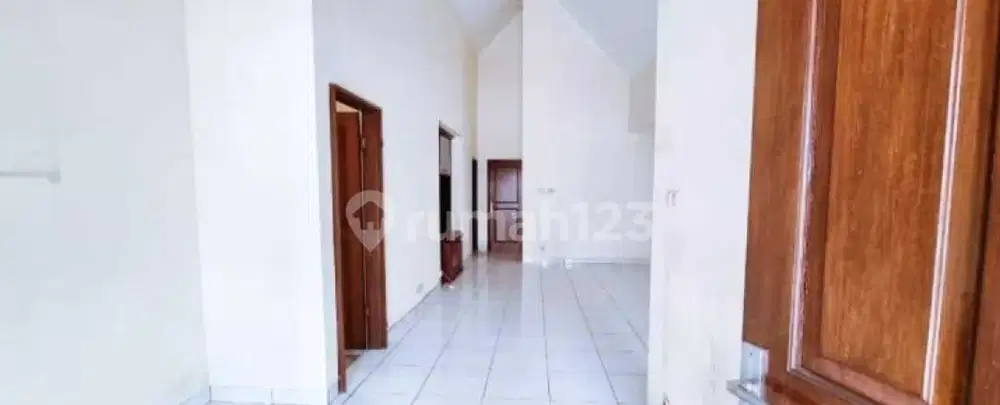 Kontrakan Rumah Bagus Terawat Siap Huni Alam Sutera