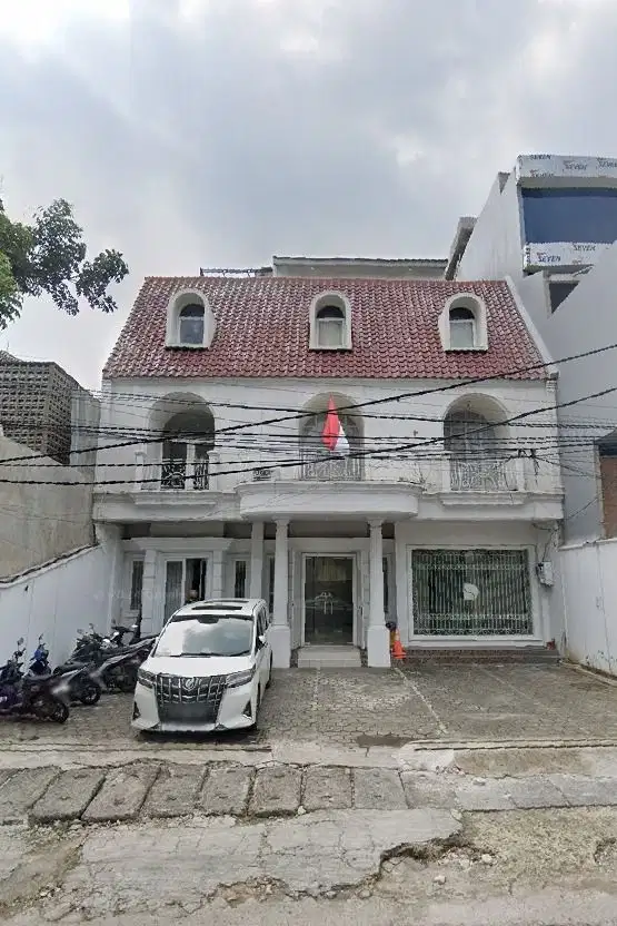 Disewakan Rumah Komersil Area Kebayoran Baru