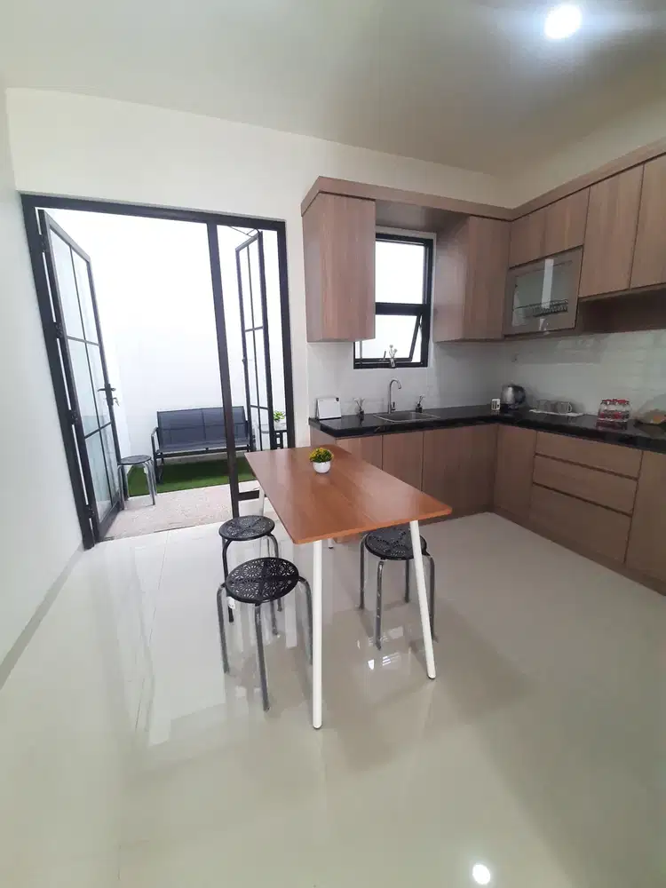 Rumah Baru Meruya Utara Dekat Pusat Kuliner Jakarta Barat