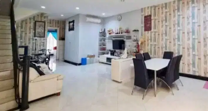Rumah siap huni luas 8x15 120m2 Type 3KT Janur Hijau Kelapa Gading Jak