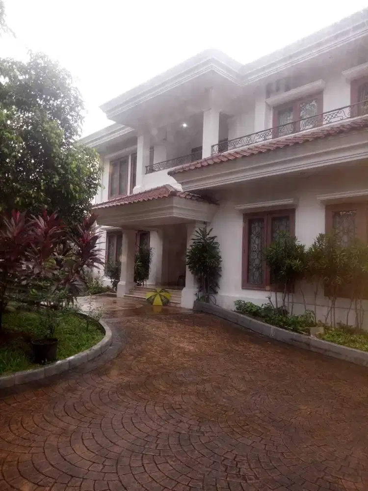 Dijual Rumah Hook Di Mega Kuningan Jakarta Selatan