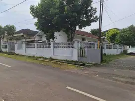 Rumah hitung tanah di jalan murbei srondol banyumanik semarang