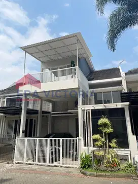 DIJUAL Rumah Kawasan Dieng Dekat UNMER Akses Tengah Kota Malang