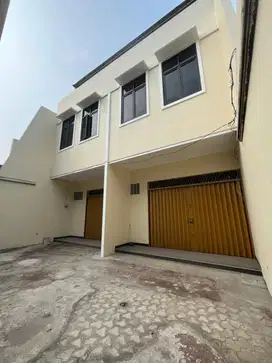 Ruko Gandeng di Jurumudi, Uk. 5x21 Sudah SHM, Harga Nego