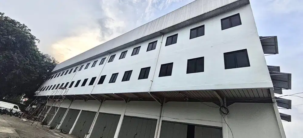 Ruko gandeng 3 lantai Sunter Strategis siap pakai