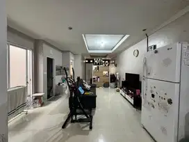 Dijual Rumah dpn Mall GGP LT 108 harga 1.280 M  Galaxy Bekasi Selatan