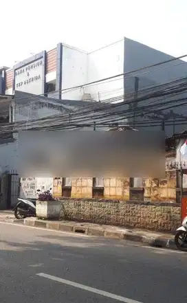 Rumah Lama Harga Rendah di Matraman Jakarta Timur