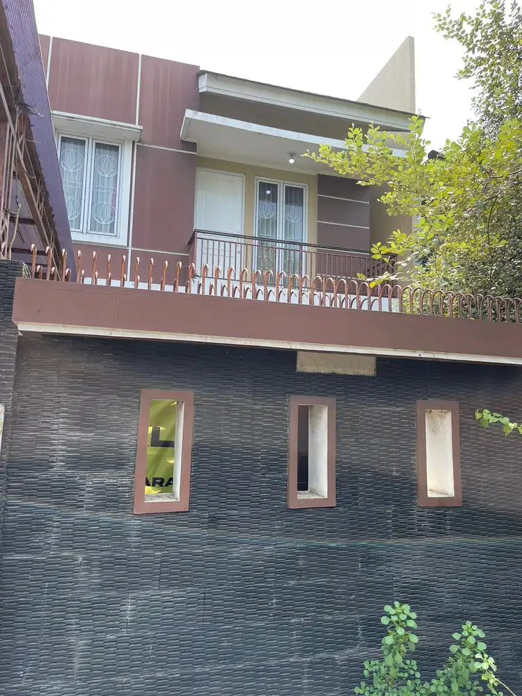 Sewa Cepat Rumah Rapi Semi Furnish di Cluster Banjar Wijaya Tangerang