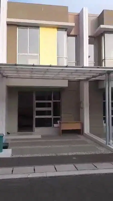 Dijual Rumah Cantik pik2 (ukuran 4.5x10m)