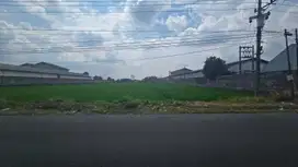 Tanah Zona Merah Untuk Industri di Jalan Mojo Tasikmadu Palur Solo