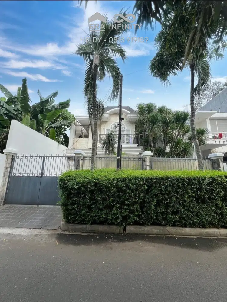 Disewakan Rumah Taman Kedoya Baru Mewah Siap Huni