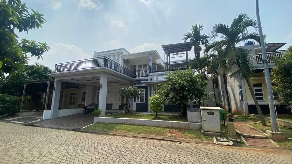 Dijual RUMAH HOOK di Grand Cibubur Country dengan kondisi istimewa