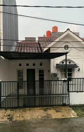 Dijual Rimah Jatinegara Indah Bebas Banjir
