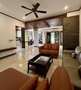 DiJual Rumah Bagus Mewah Aman Nyaman di Permata Hijau dekat Senayan