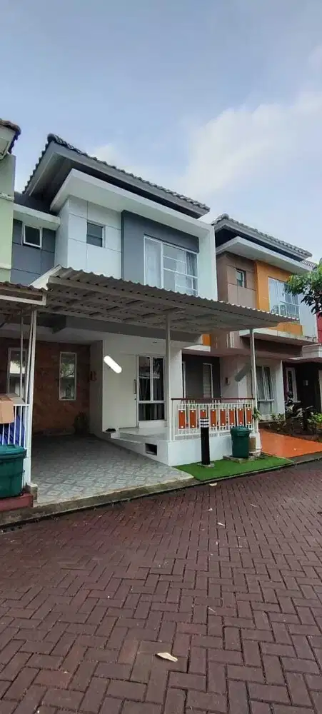 Sewa Rumah 6x8 Baru Renovasi dg 2 AC di Malibu2 Gading Serpong