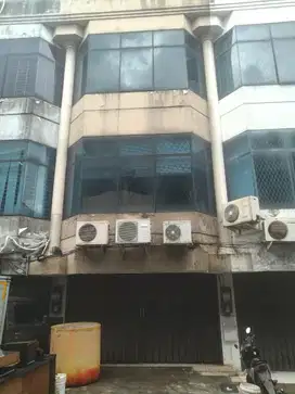 DIJUAL RUKO KAWASAN GOLDEN VILLE DAAN MOGOT LOKASI STRATEGIS