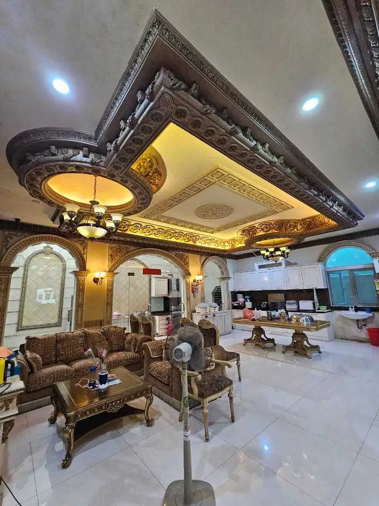 DISEWAKAN RUMAH PIK BESTDEAL UK250 FULL FURNISHED CLASSIC ELEGAN JAKUT