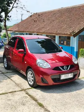 Nissan March 2017