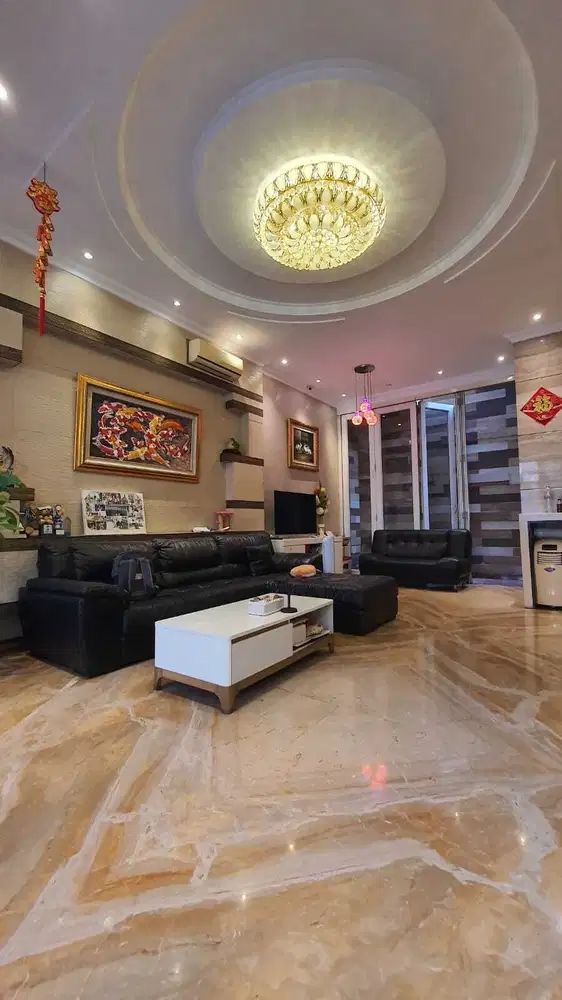 Rumah Crown Golf Mansion 12x17 Hoek PIK Full Renov Rapih