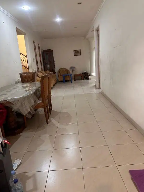 Rumah siap huni di komplek yang nyaman di Puri Bintaro