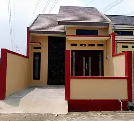 RUMAH KAMPUNG HARGA BERSAHABAT KEMANAPUN DEKAT