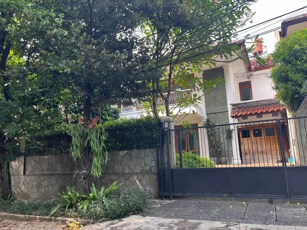 Rumah 2 Lantai di Cibitung Kebayoran Baru, 14 Menit ke Tol Ampera
