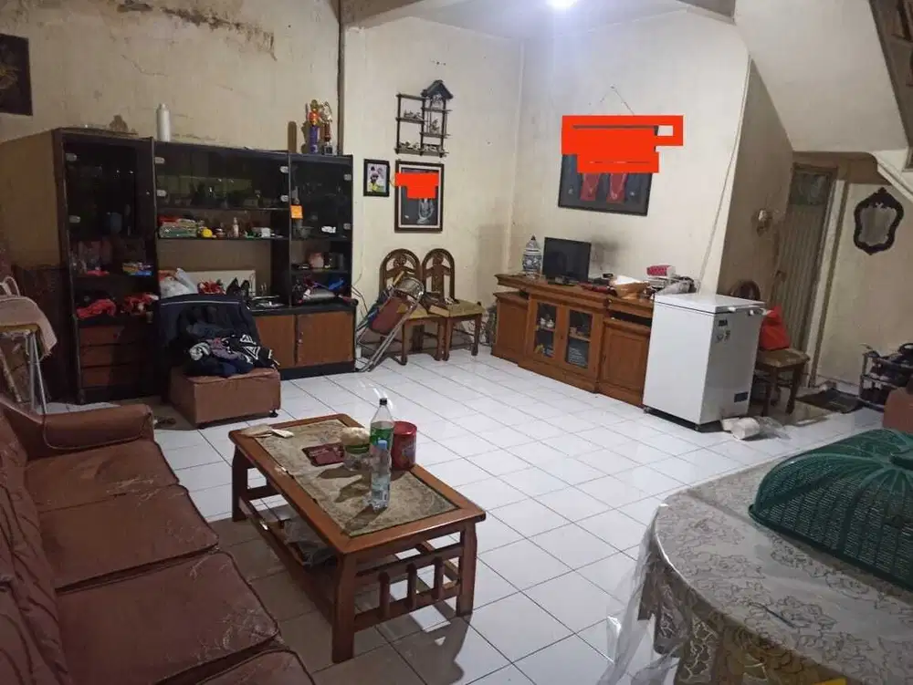 Rumah Lokasi Strategis Bangunan 2 Lantai di Jl. Merkuri Utara, Bandung