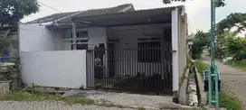 Dijual rumah hook hadap Timur di Perum Puri Tamarin, Sepatan Tangerang