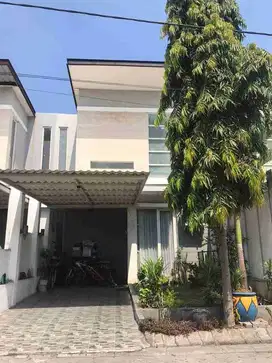 Jual rugi Rumah Siap Huni (1) di Perumahan Superblok Green Garden Regency Kebomas Gresik