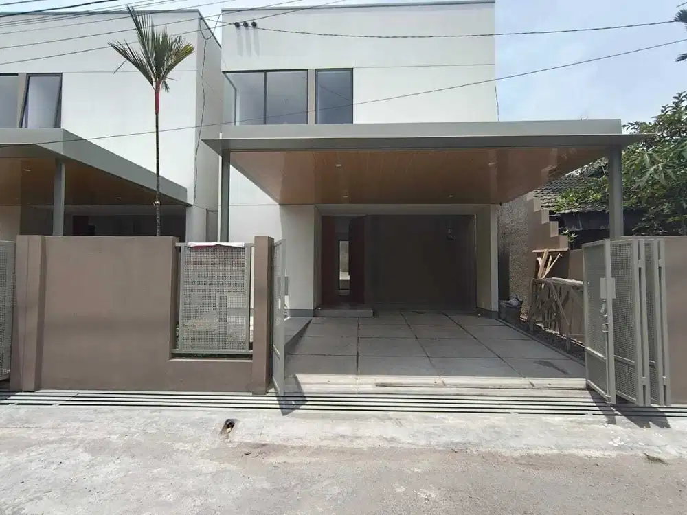 Dijual Rumah Baru 2 lantai Desain Industrial tropis di Riung Bandung