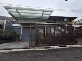 Dijual rumah sayap pajajaran