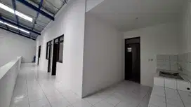 Disewakan Gudang Bagus Strategis Jln. Caringin Bandung Kota