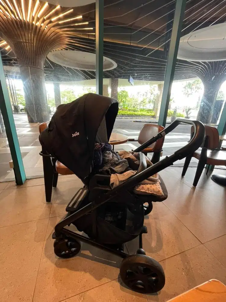Stroller j*ie crome