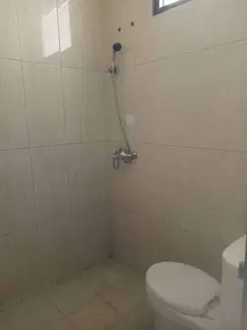 Disewakan Ruko 3Lt di Jl. Sukajadi - Bandung