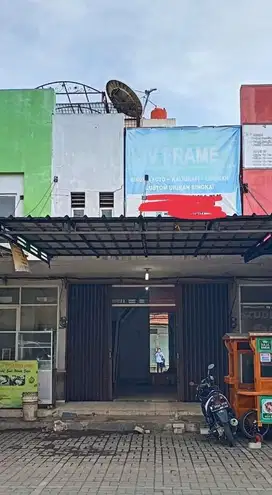 Ruko 2 lantai siap huni jual cepat