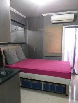 Apartment green pramuka city studio mall furnish baca deskripsi