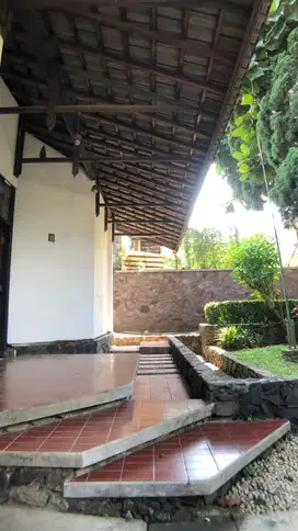 Jual cepat rumah sentramurni pasteur bandung dekat akses tol pasteur