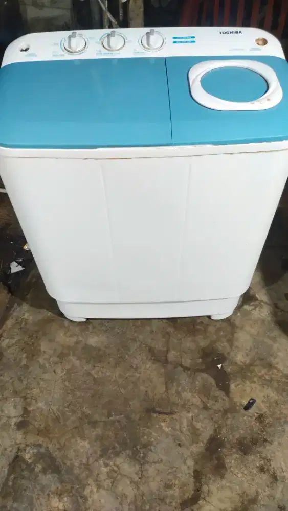 Mesin cuci Toshiba kapasitas 8kg Normal semua siap pakai