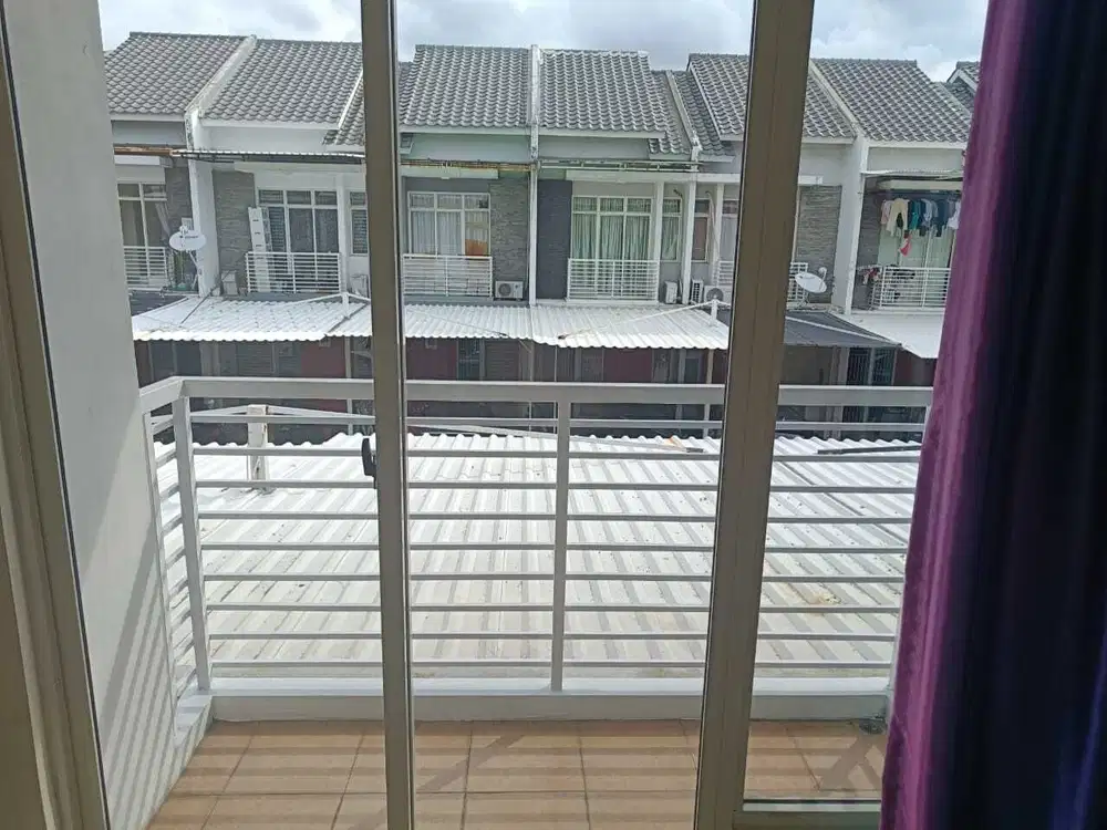 Rumah Elegan di Cluster Amerika - Greenlake City Siap Huni & Strategis