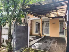 Dijual murah rumah di Cinanggu City Cluster greenland