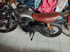 Dijual Kawasaki W 175  Harga 25 juta