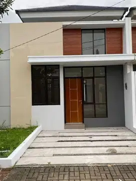 Disewakan Rumah Baru Akan Tutup Dapur Dan Kanopi Di Citra Raya
