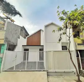 Di Jual Rumah Baru Renovasi Harapan Indah I Bekasi .