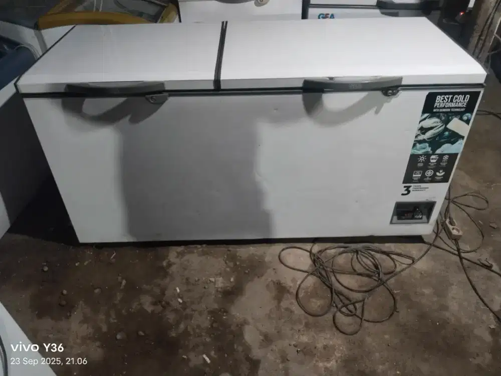 Di jual cepat prizer bok 2 pintu gea 617L