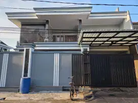 Sewa Rumah 3 Lantai Baru Renov Di Daerah Kelapa Gading 037