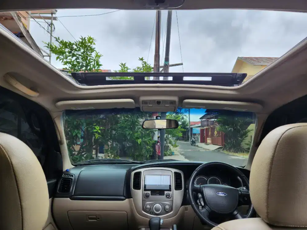 Ford Escape Matic 2012 Panoramic Sun Moon Roof 2.3 Plat DA Banjarbaru