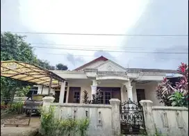 Rumah Hook Siap Huni di Bumi Cibinong Endah