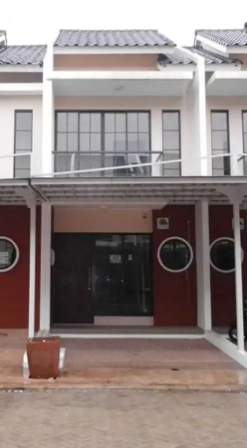 Disewakan Rumah Green Lake City East Asia 4x12m, Siap Huni